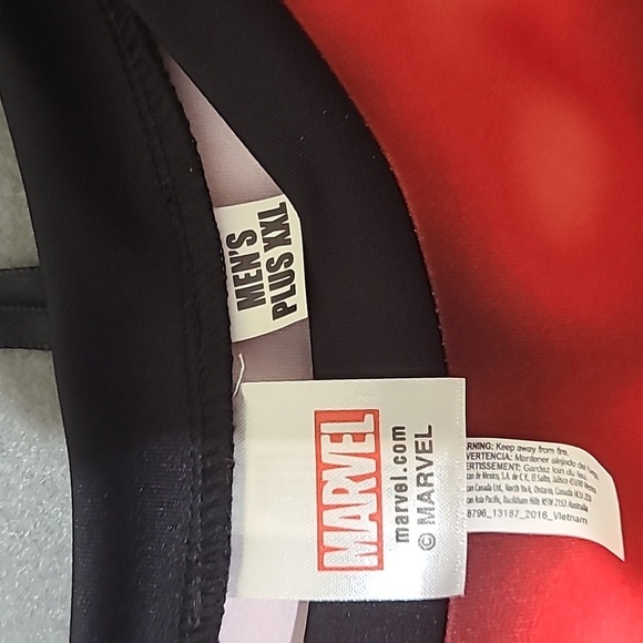 MARVEL DEADPOOL Men's Novelty Athletic Costume Shirt - Size XXL NEW WITH TAGS - Picture 13 of 15